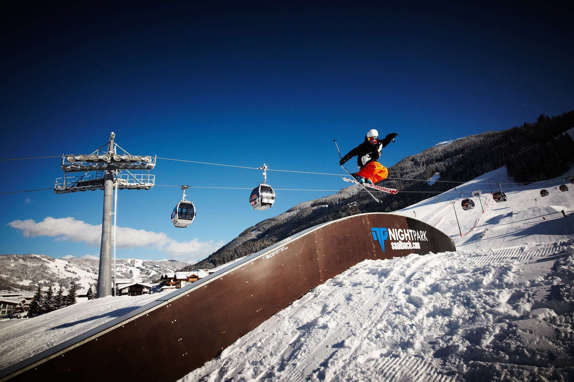 Snowboarden im Funpark in Saalbach Hinterglemm
