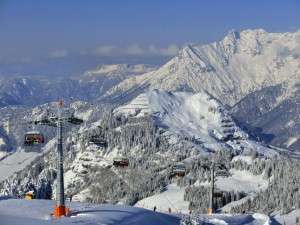 Skicircus Saalbach Hinterglemm Blau und Weiß - meine Lieblingsfarben