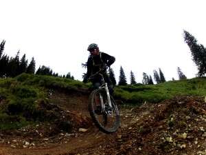 Downhill über den Buchegg Trail