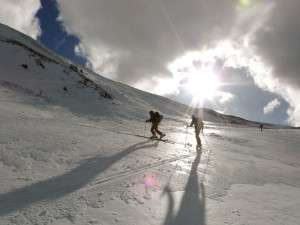 Gegen die Sonne in Saalbach Hinterglemm